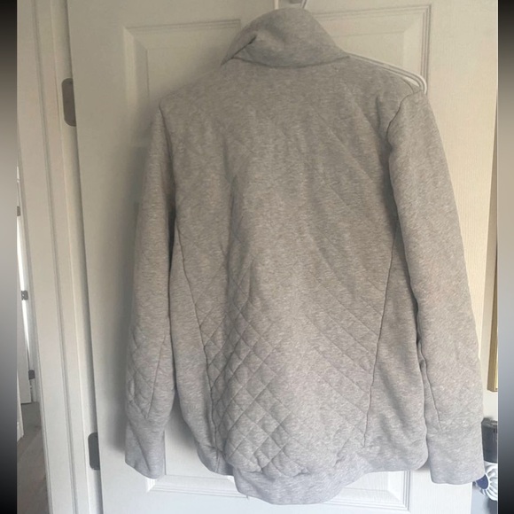 Lululemon Grey Quilted Quarter Zip Pullover - Picture 2 of 3
